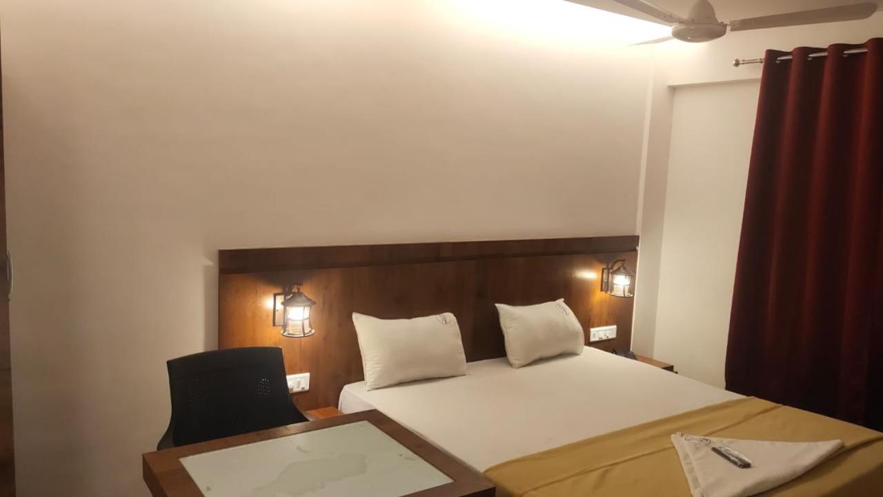Hotel Anvisha Executive Mangvadi Exterior foto